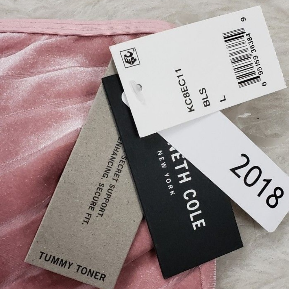 ⛔Kenneth Cole New York Mio One Shoulder Bodysuit - Picture 5 of 8